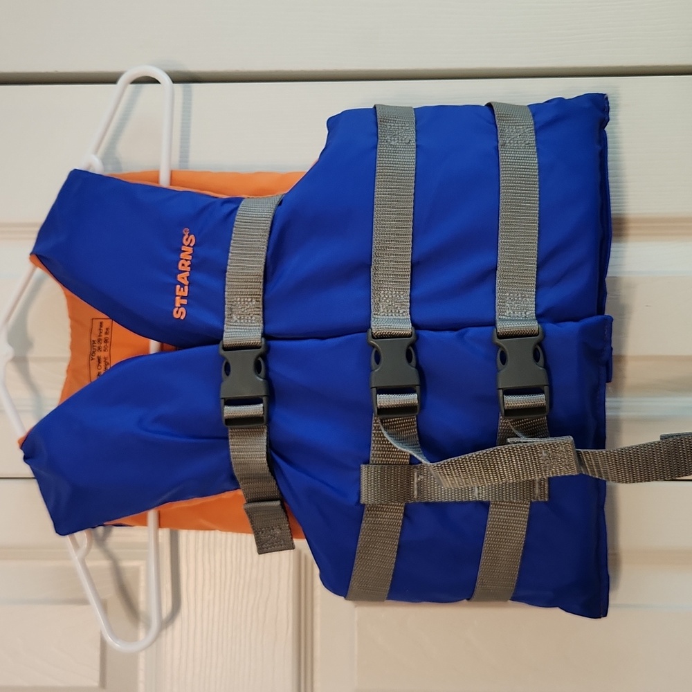 Stearns Blue and Orange Type 3 PFD Flotation Aid Ski Life Vest Life Jacket